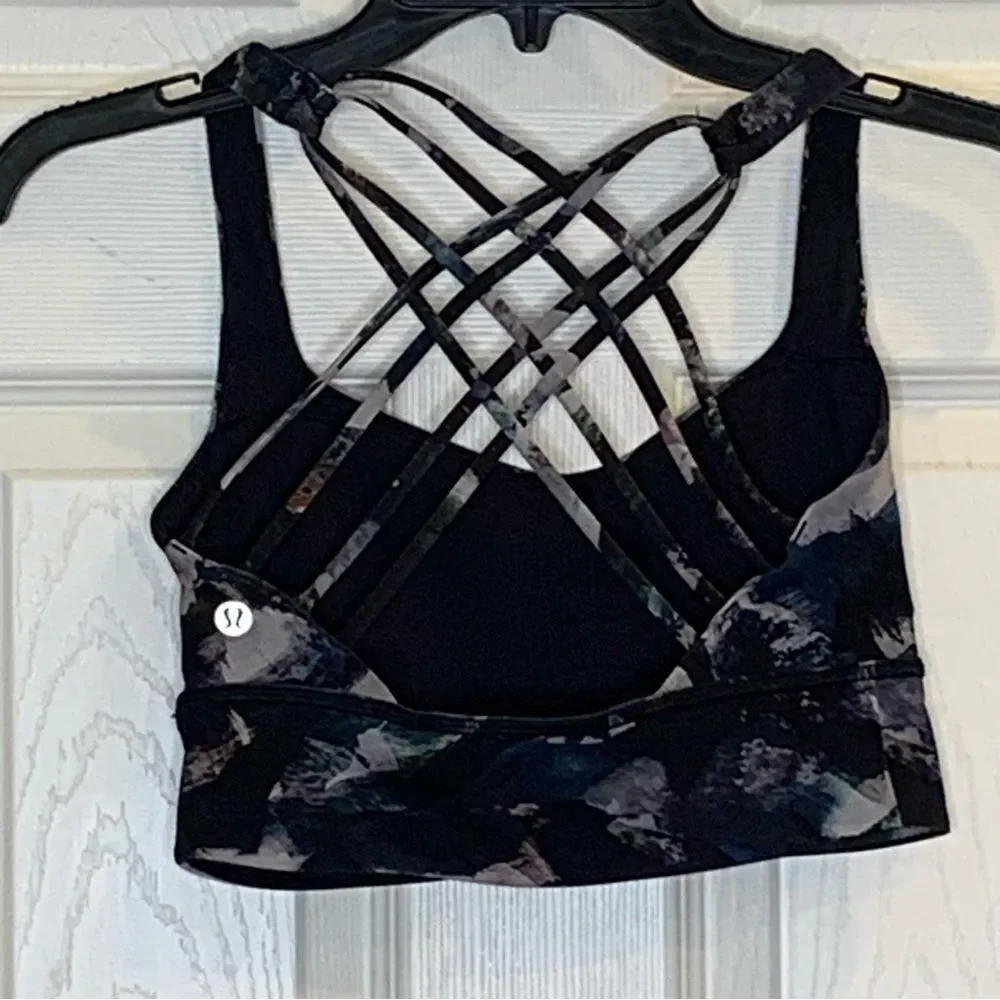 Lululemon Free to Be Bra *Wild Long Line Size 4